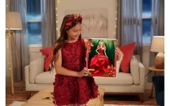 Barbie Holiday Doll 2022 -Barbie 01699241 006.8dff7ad1